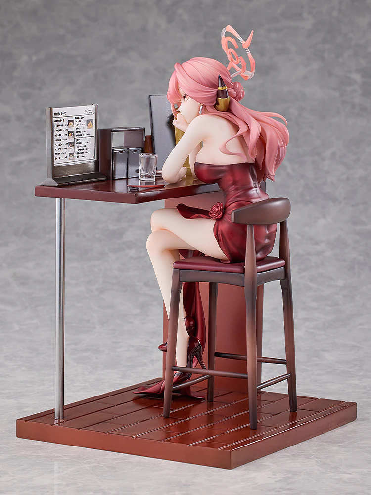 Aru (Dress) Memorial Lobby Ver. | 1/7 Scale Figure - Image 6