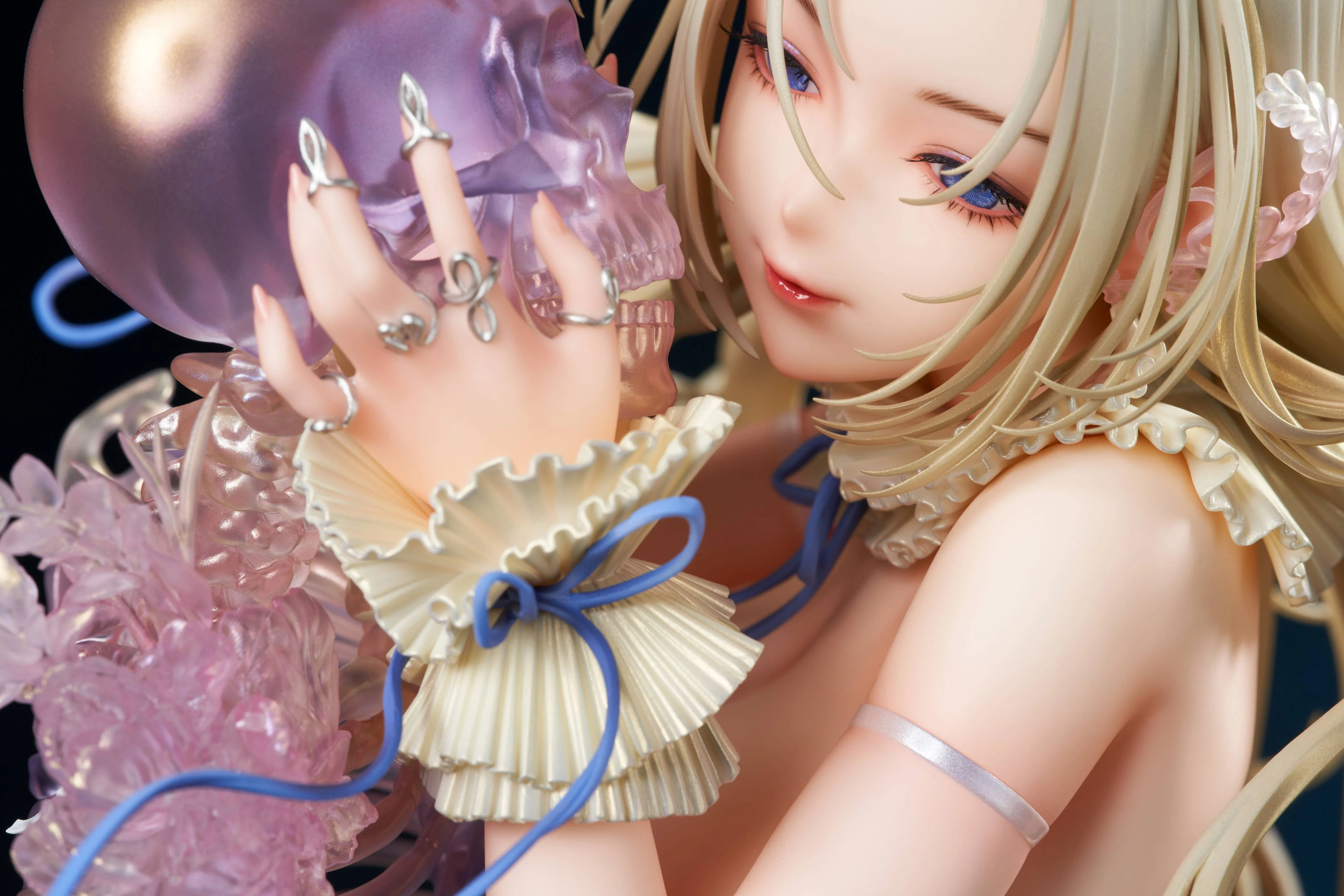 Kiss me more Illustrated by LOVECACAO | 1/4 Scale Figure - Image 6