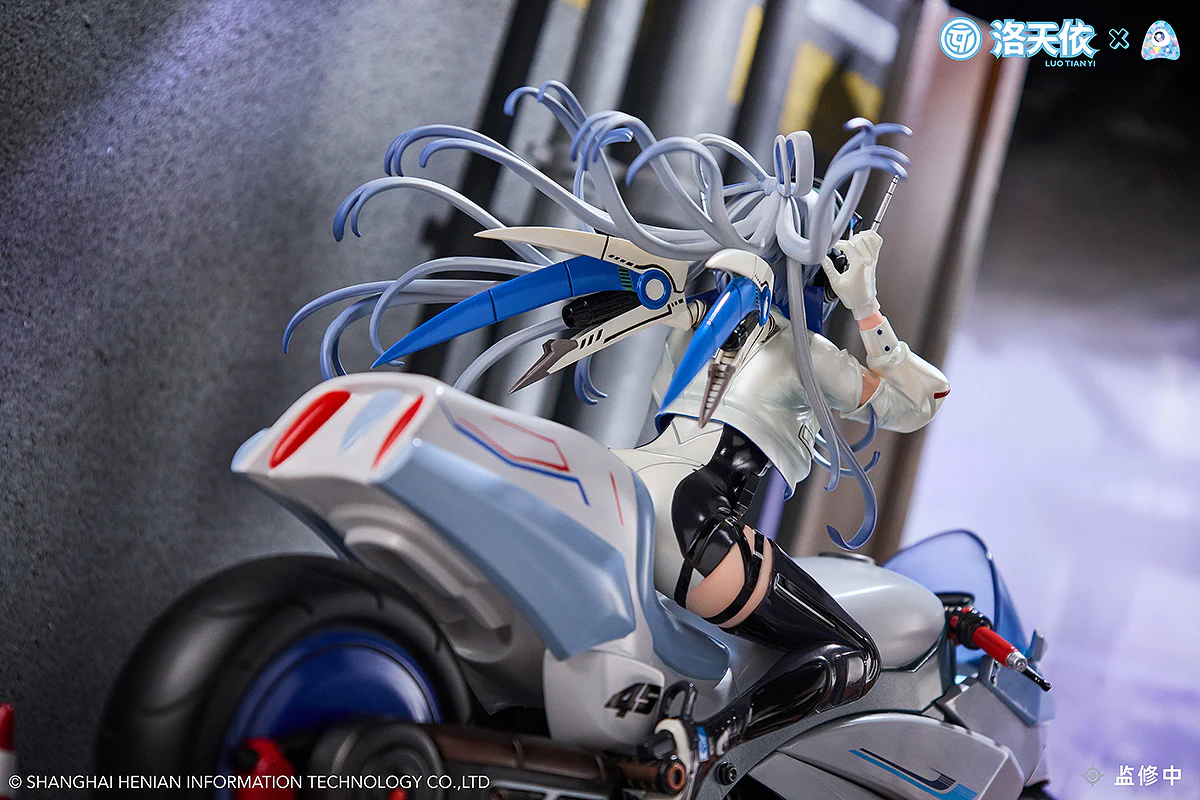 Luo Tianyi: Retro-Future Storm Driver Ver. | 1/7 Scale Figure - Image 8