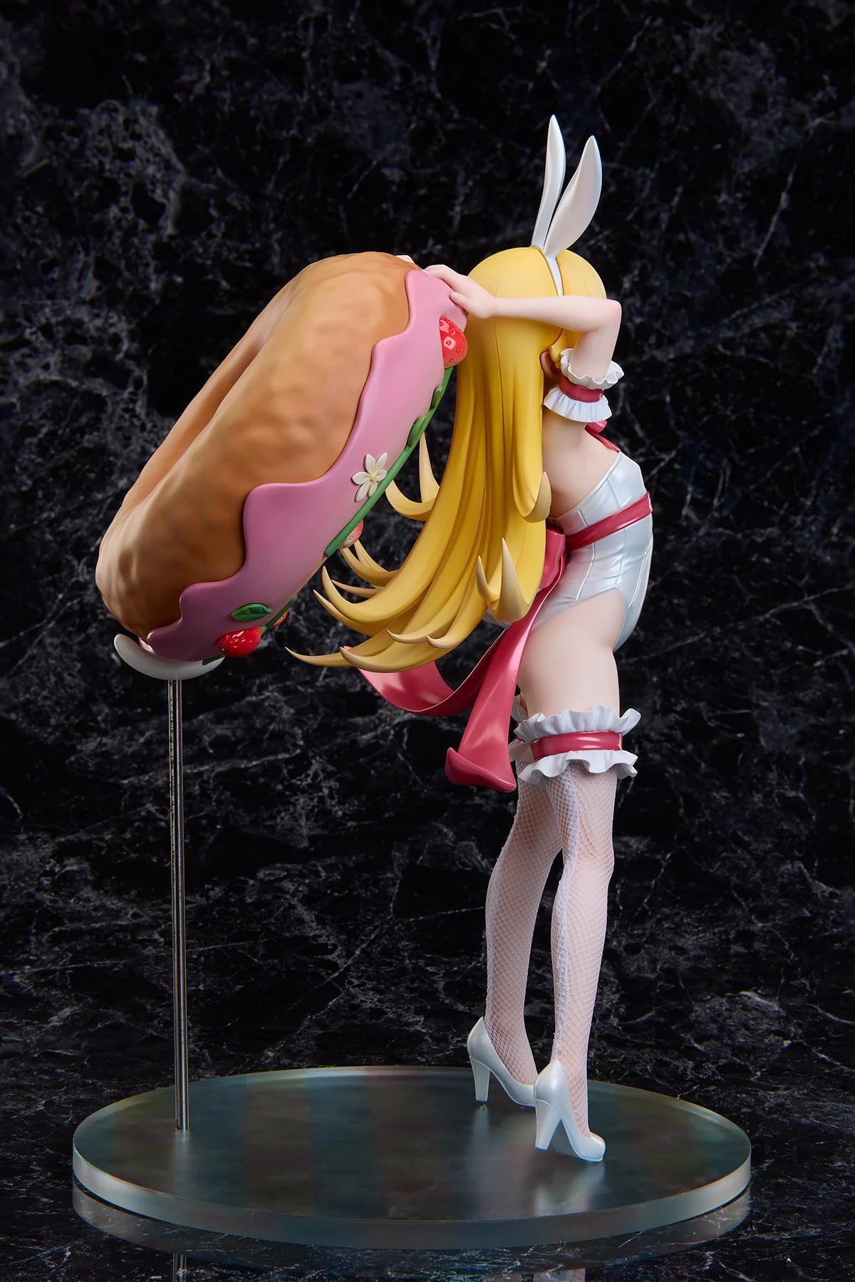 Shinobu Oshino: White Bunny Ver. | 1/4 Scale Figure - Image 5